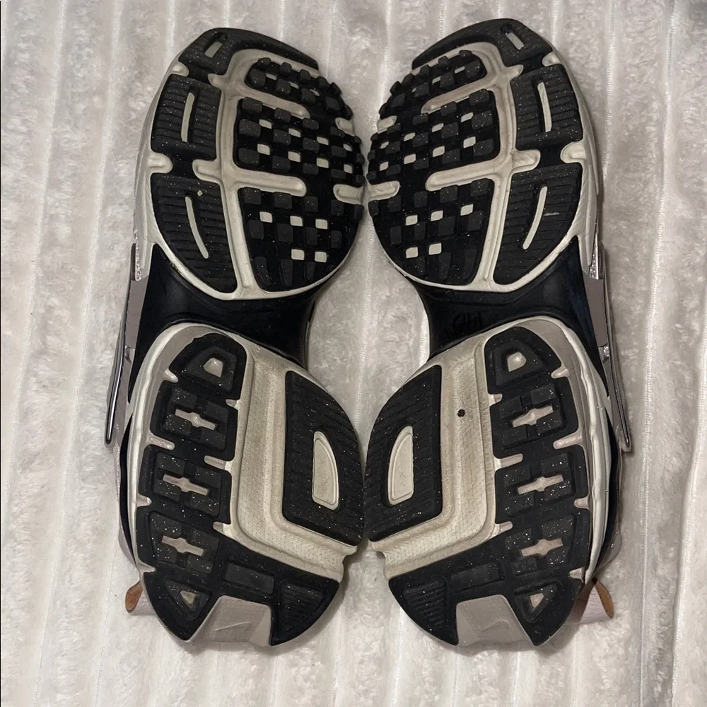 Nike V2K Run | Size 10